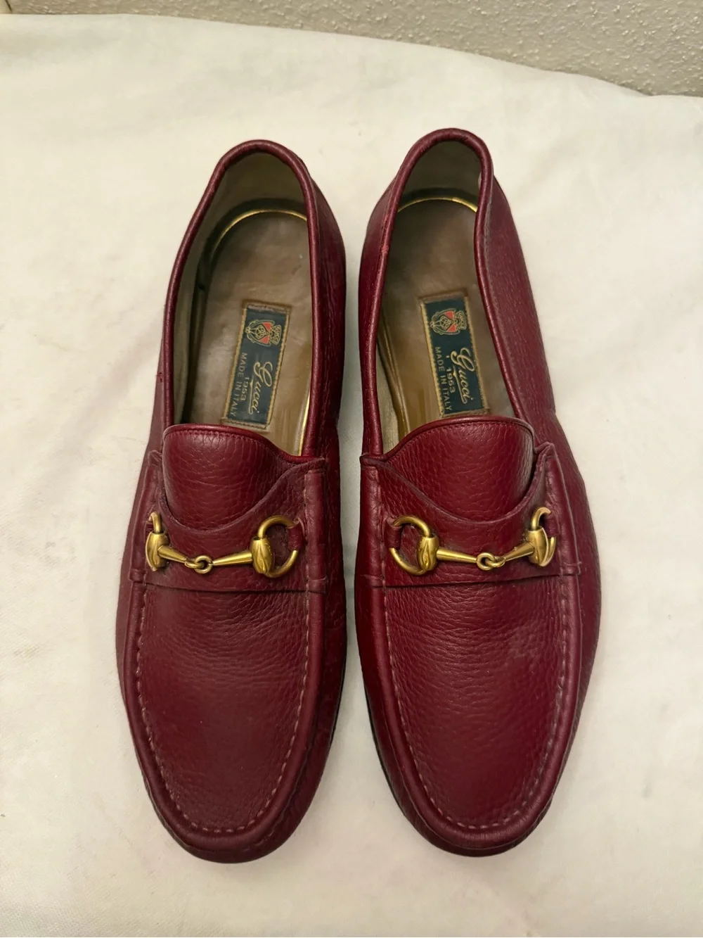 Gucci Burgundy Leather Horsebit Loafers, pre-owned, gently used,SZ10